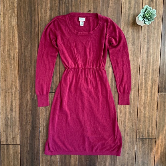 Motherhood Maternity Dresses & Skirts - Motherhood Maternity Sweater Dress size Small
